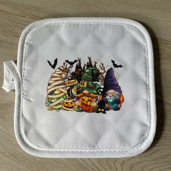 New Fall Halloween Gnome Oven Mitt & Pot Holder Set - Picture 3 of 4